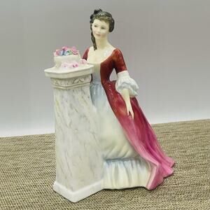 VTG Royal Doulton Bone China Figurine “Rendezvous” HN 2212, 7.5” Tall